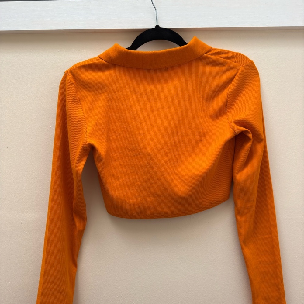 Zara cropped long sleeved shirt - Picture 3 of 3